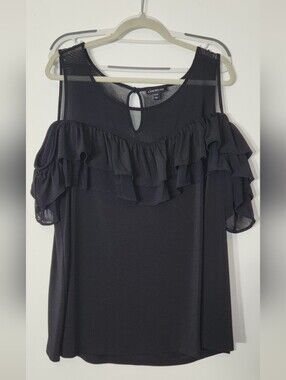 Lane Bryant Black Ruffle Cold-Shoulder Top. 22/24. Date Night Vibes.